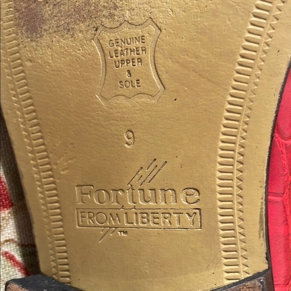 Fortune From Liberty Red and White Leather Square Toe Cowhide Lace Up Oxfords main image 7